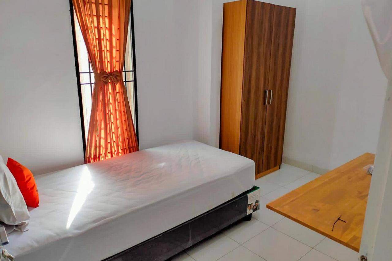Koolkost Near Millennium Ict Center Medan Hotel Pulauberayan Bagian luar foto